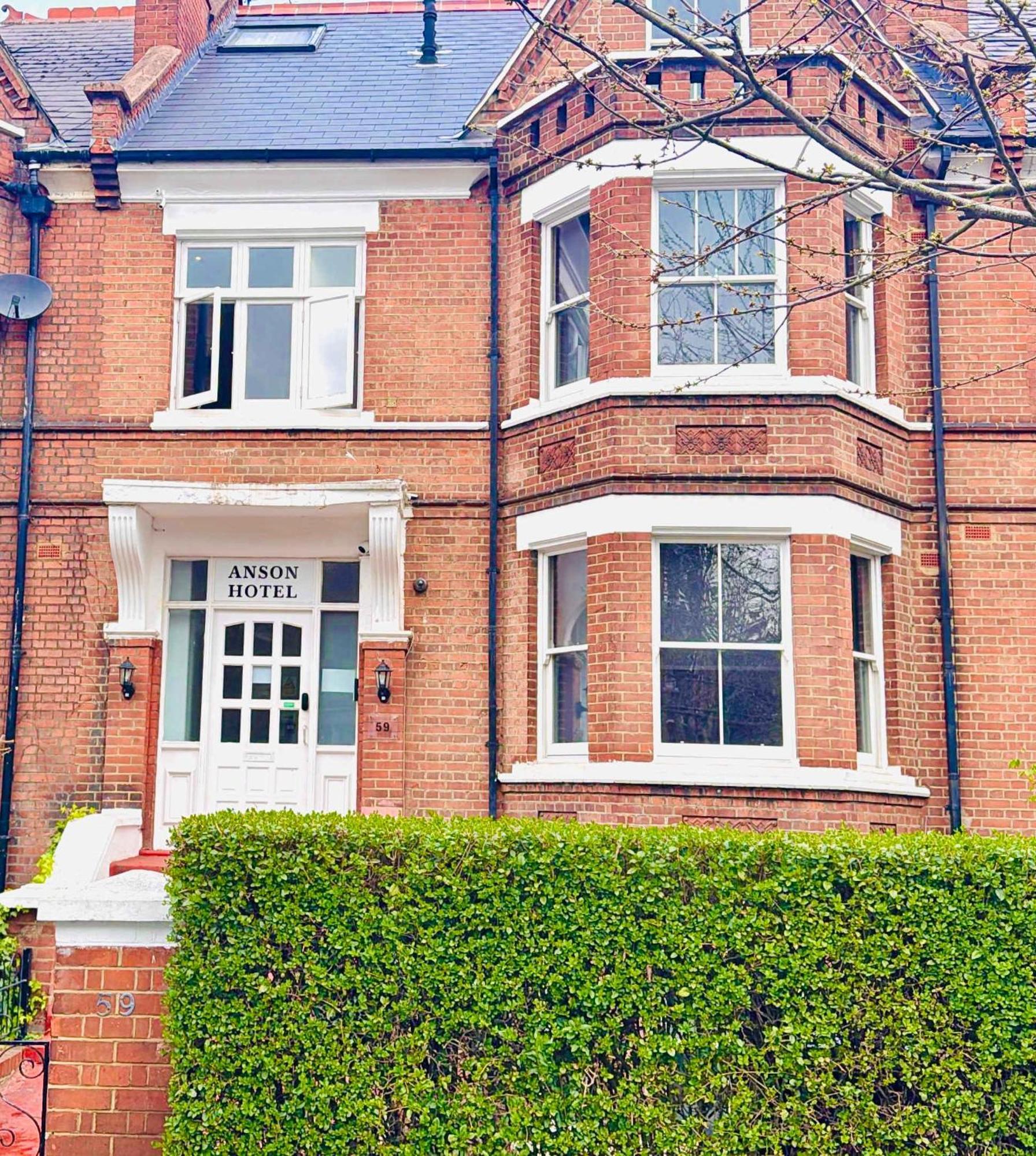Victorian Beauty With Private Toilet And Shower Near Tube Station London Exterior foto